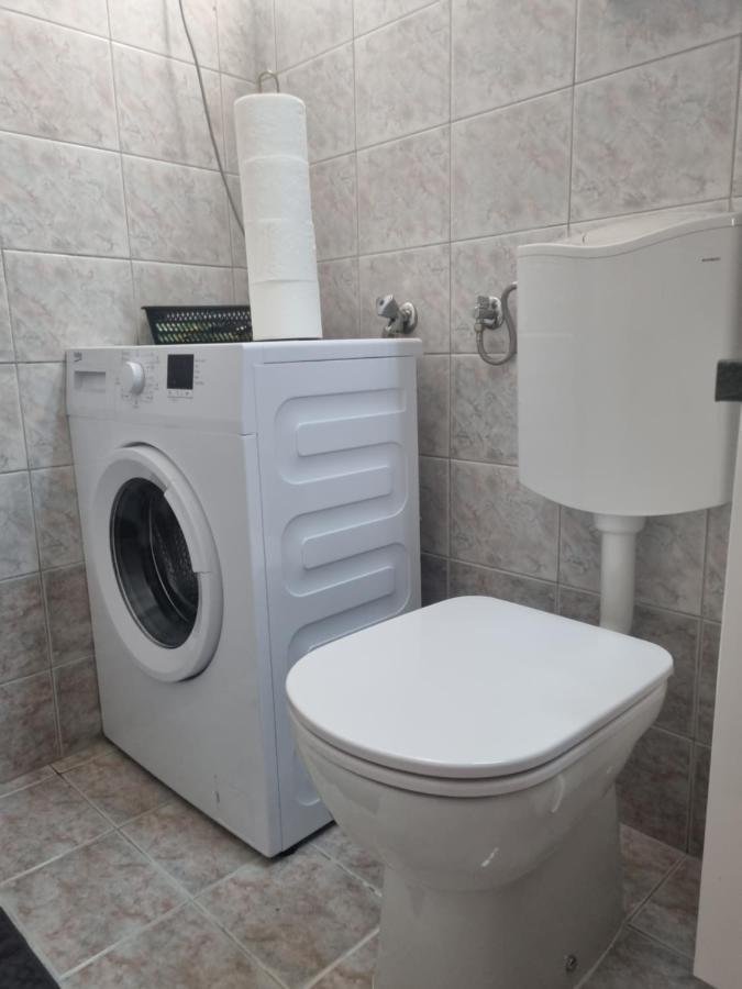Apartma Lumas Koper Bagian luar foto
